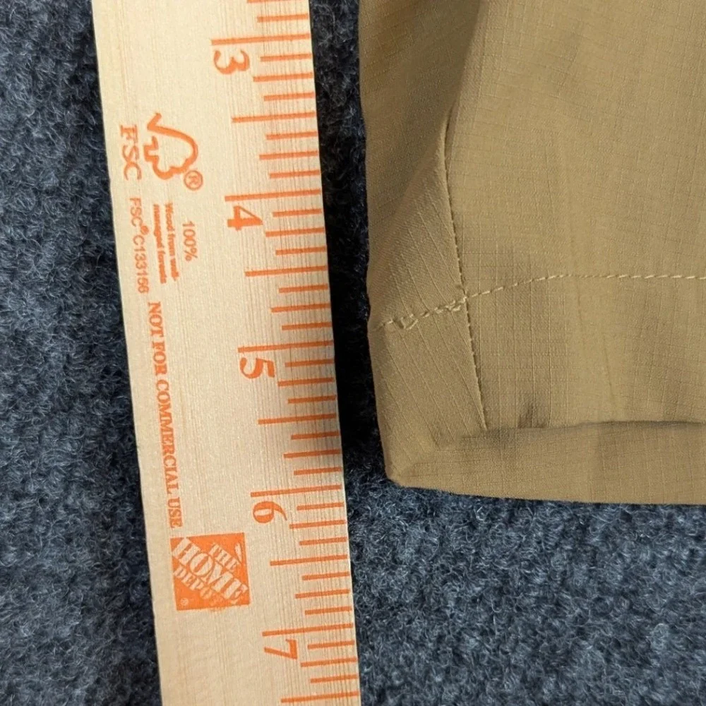 The North Face Mens Class V Belted Shorts Tan Utility Cargo Ripstop Large NWT